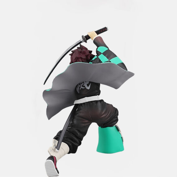 kamado-tanjiro-figurine-demon-slayer